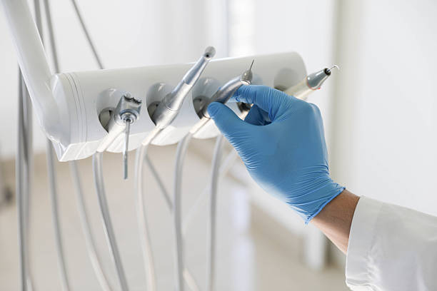 Professional Emergency Dentist technician working in Big Sky, MT